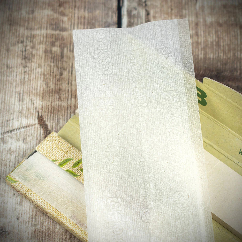 OCB Kingsize Slim Organic Hemp Rolling Papers & Tips - Single Pack