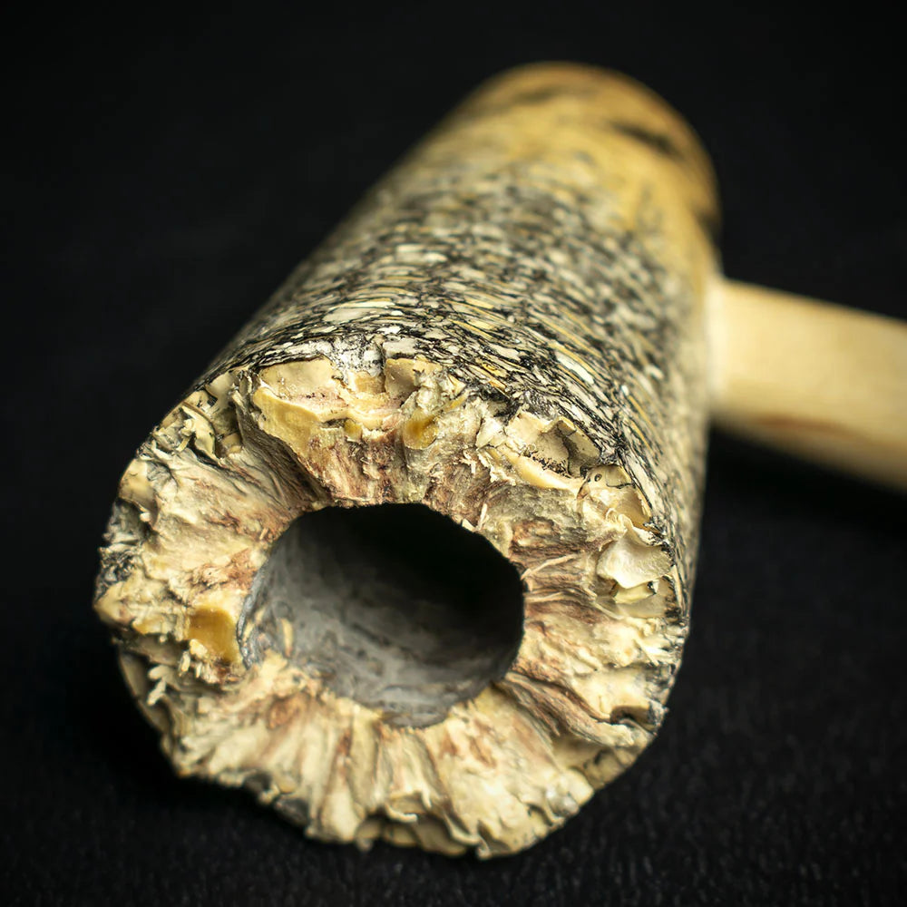 Missouri Meerschaum Freehand Corn Cob Pipe