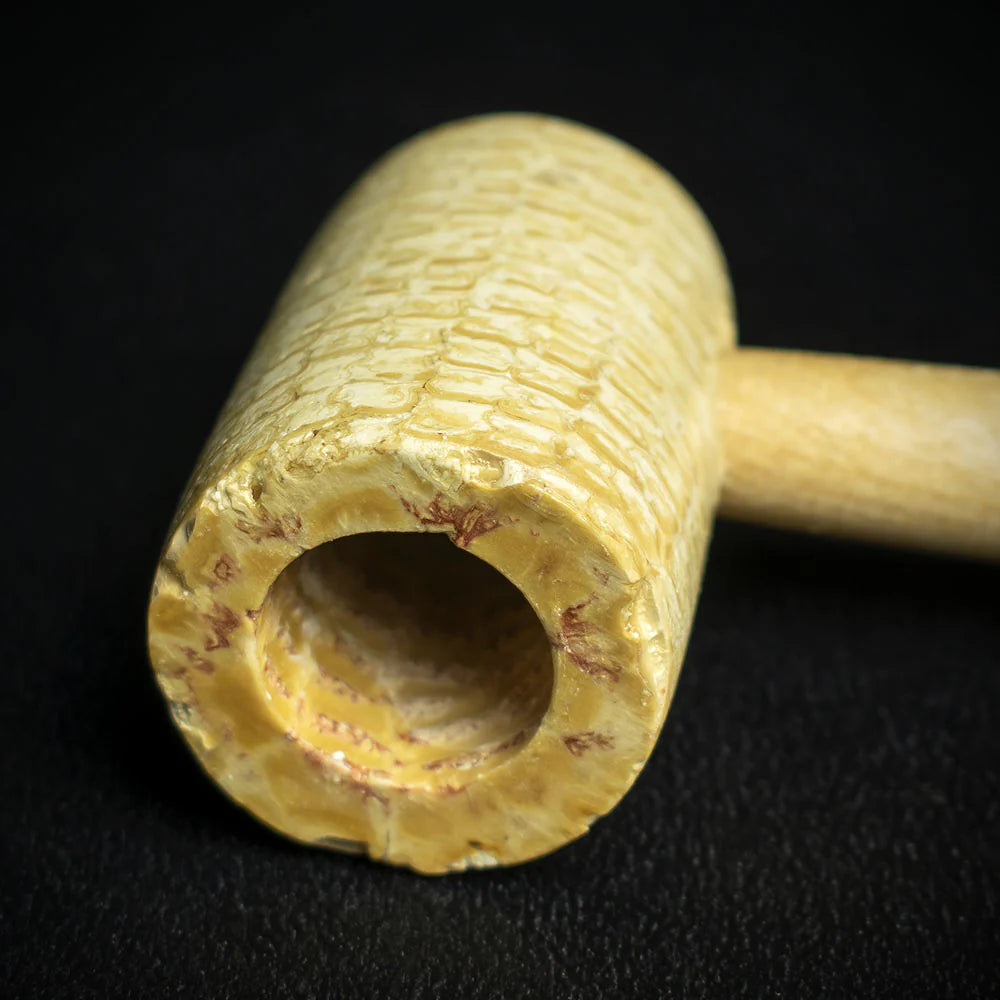 Missouri Meerschaum Diplomat 5th Avenue Corn Cob Pipe - Straight