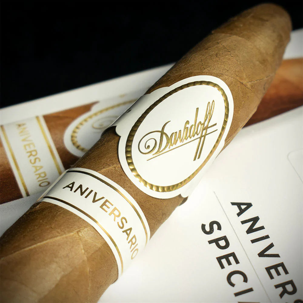 Davidoff Aniversario Series Special T. Cigar - Single