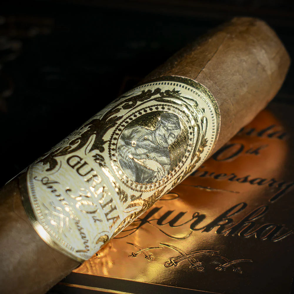 Gurkha Treinta 30th Anniversary Robusto Cigar - Single