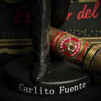 Carlos Carlito Fuente Jnr. Bobblehead (Blue) With Short Story Cigar