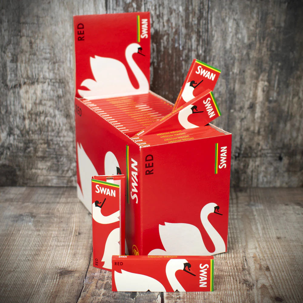 Swan Rolling Papers Regular Red - Box of 100