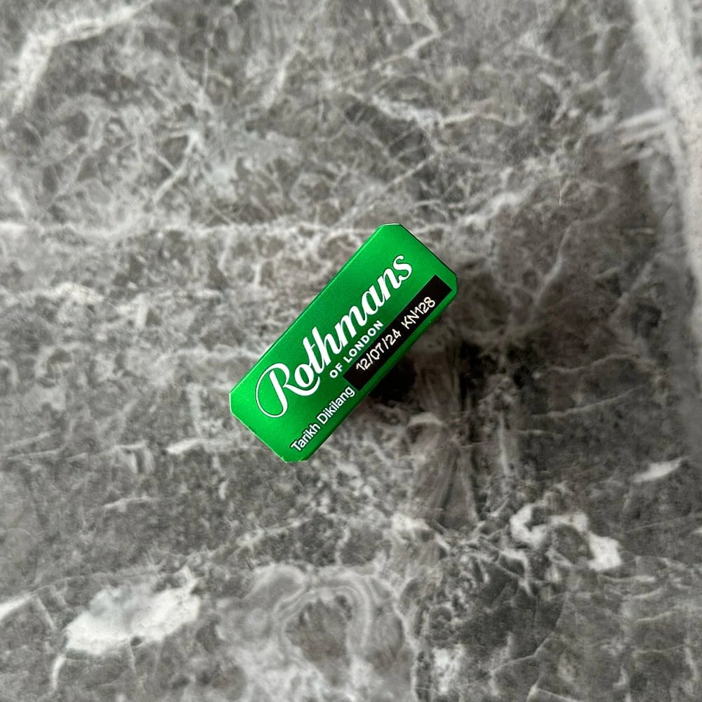 Rothmans Kool Menthol