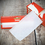 Swan Rolling Papers Regular Red - Box of 100