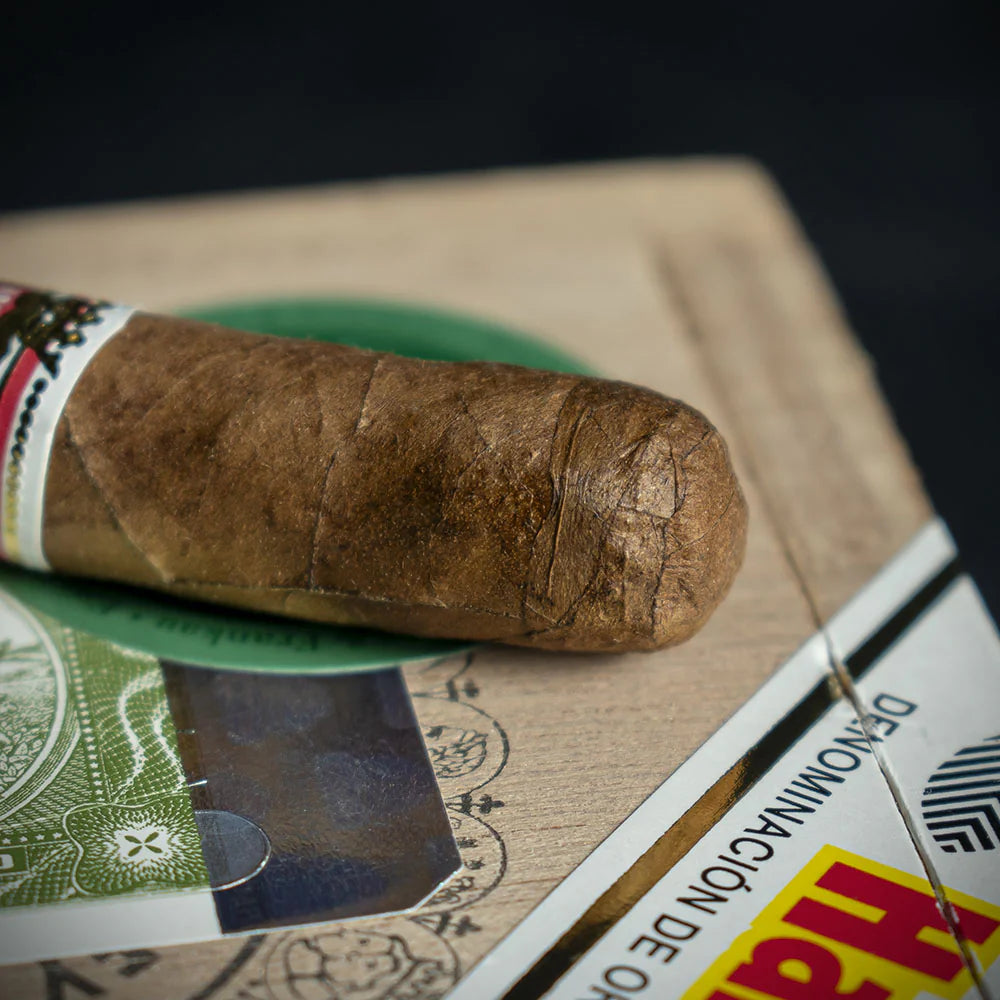 Hoyo de Monterrey Le Hoyo Du Maire Cuban Cigar - Single