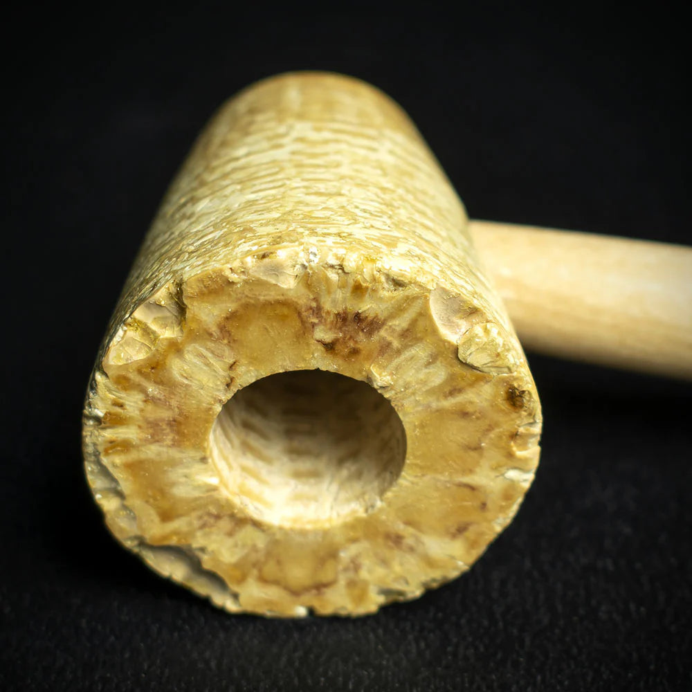 Missouri Meerschaum Mark Twain Corn Cob Pipe - Bent