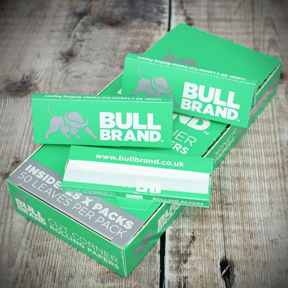 Bull Brand Green Cut Corners Rolling Papers - 25 Pack