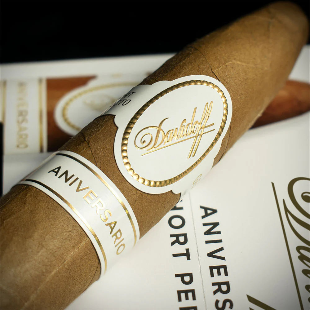 Davidoff Aniversario Series Short Perfecto Cigar - Single