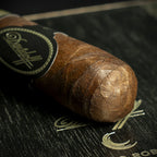 Davidoff Escurio Robusto Cigar - Single
