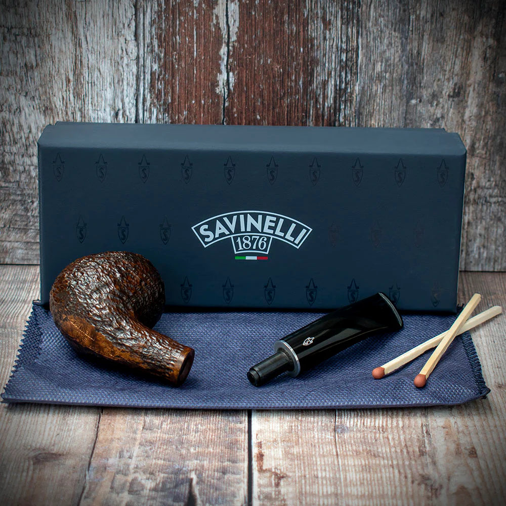 Savinelli Tre Rusticated Briar Pipe - 626