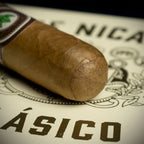 Joya de Nicaragua Clasico Toro Cigar - Single