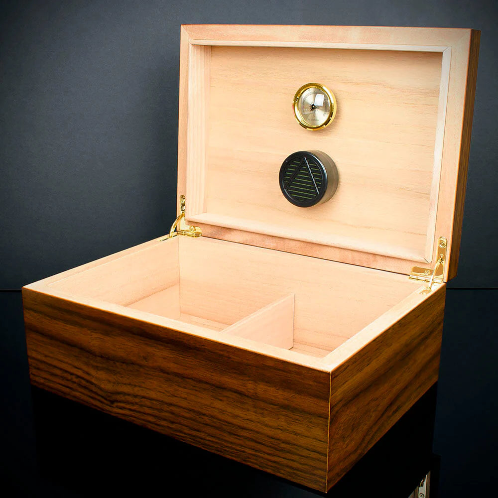 Cigar Humidor Walnut Veneer HU17 - 50 Cigar Capacity