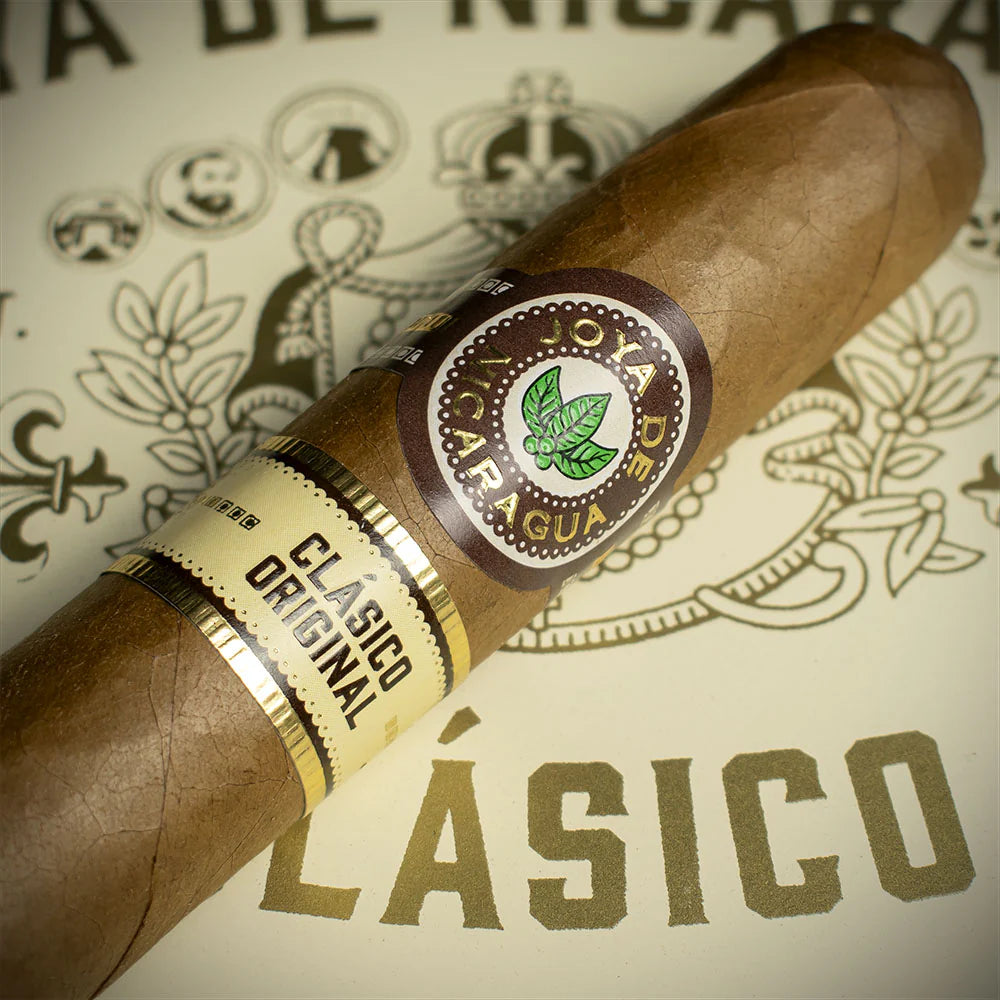 Joya de Nicaragua Clasico Toro Cigar - Single