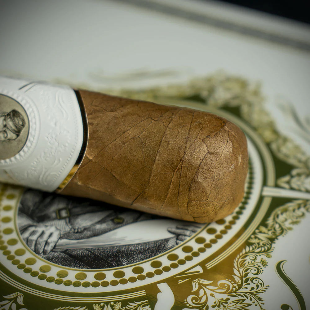 Gurkha Coleccion Especial Robusto Cigar - Single