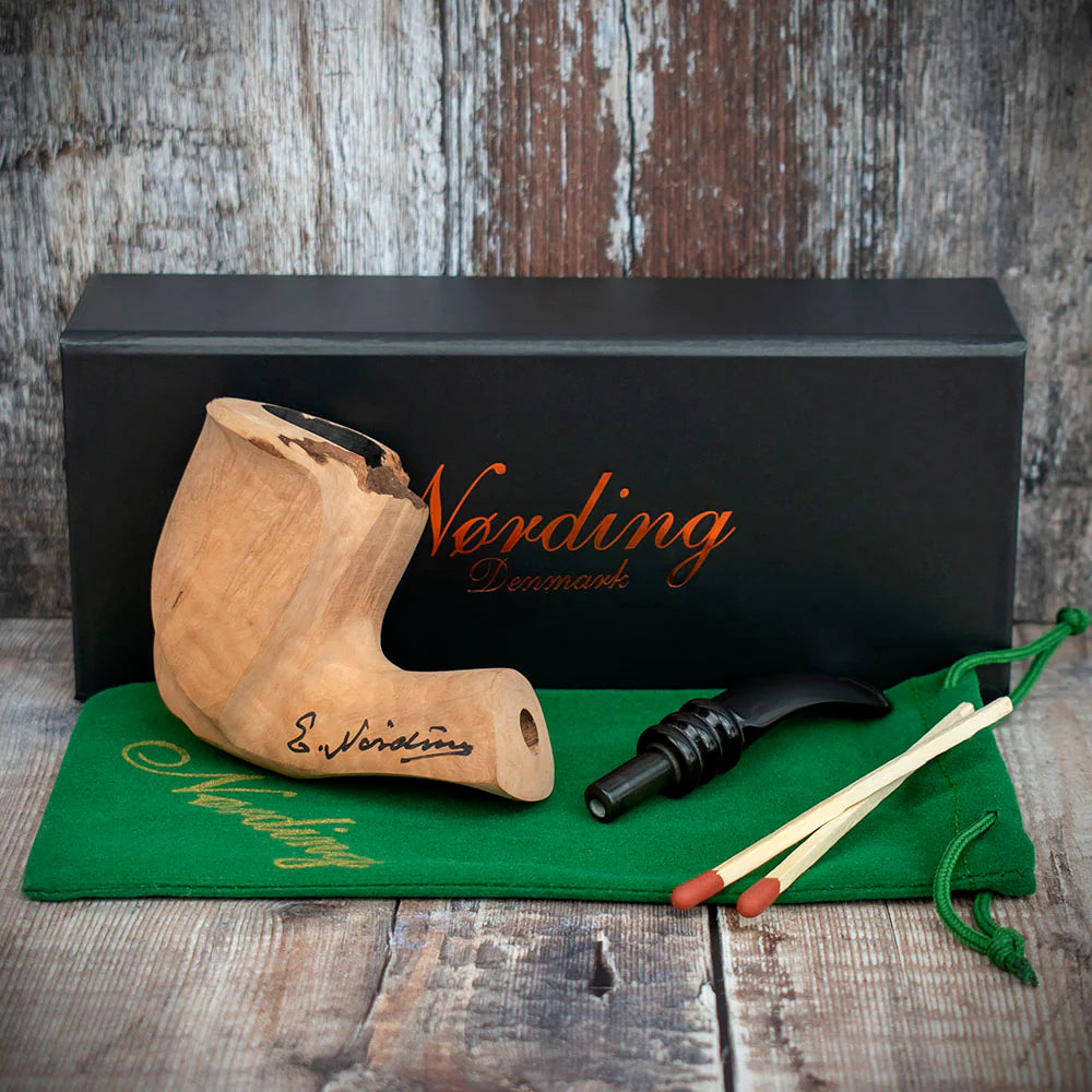 Erik Nording Signature Smooth Briar Pipe - No.08