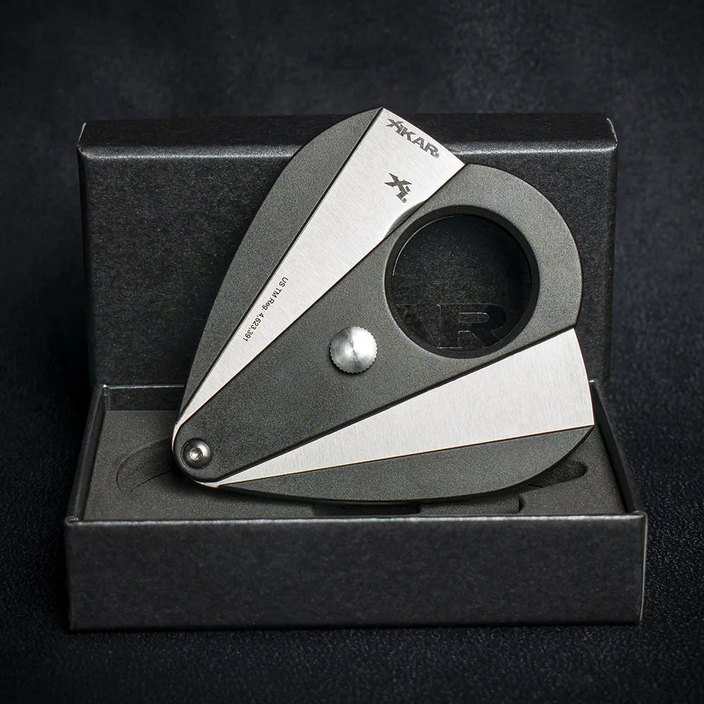 Xikar Xi80 Black Double Blade Guillotine Cigar Cutter