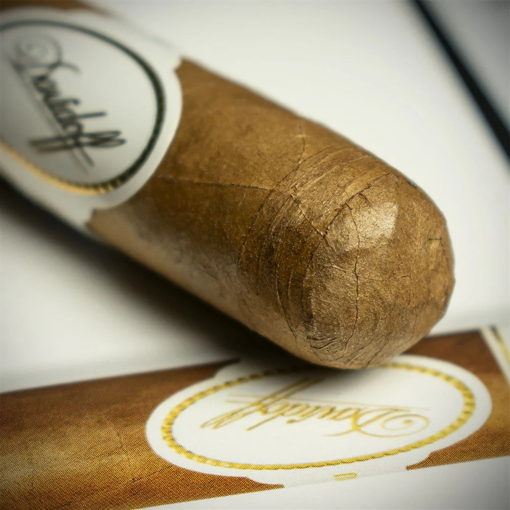 Davidoff Grand Cru No. 5 Cigar - Single