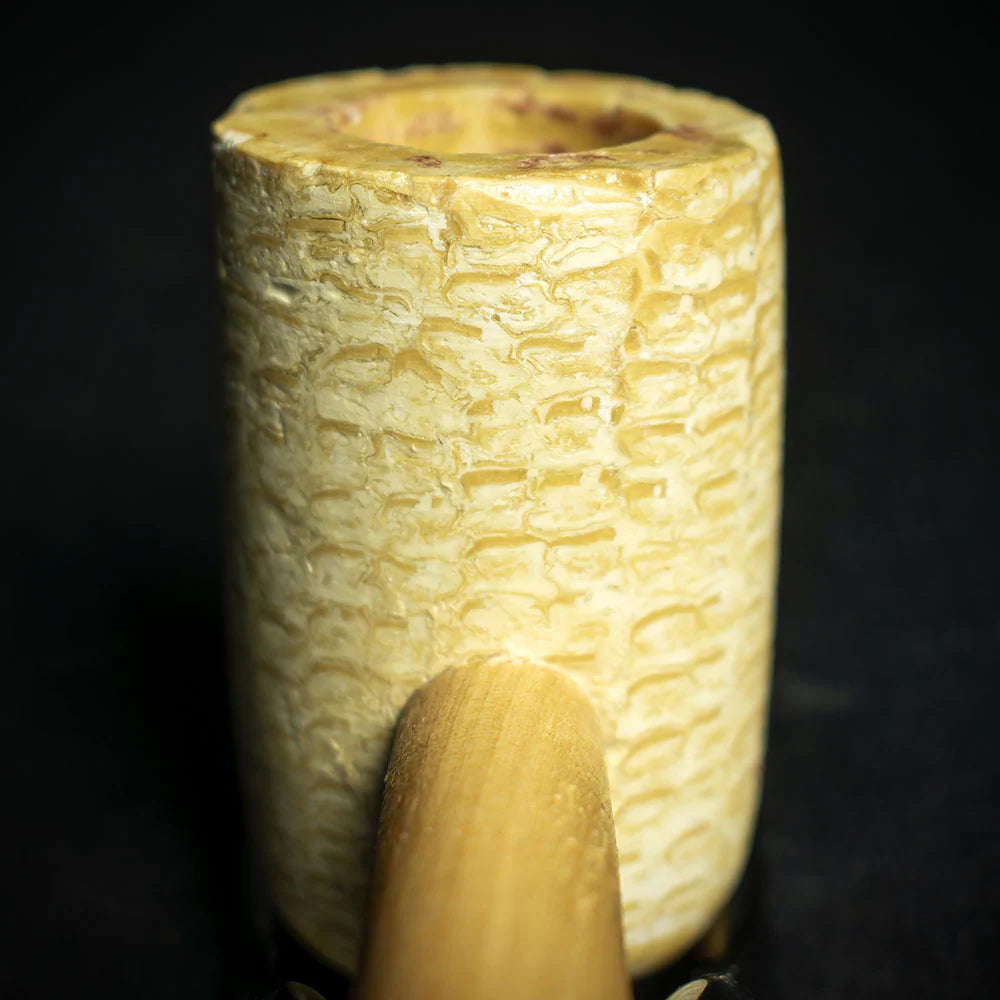 Missouri Meerschaum Diplomat 5th Avenue Corn Cob Pipe - Straight