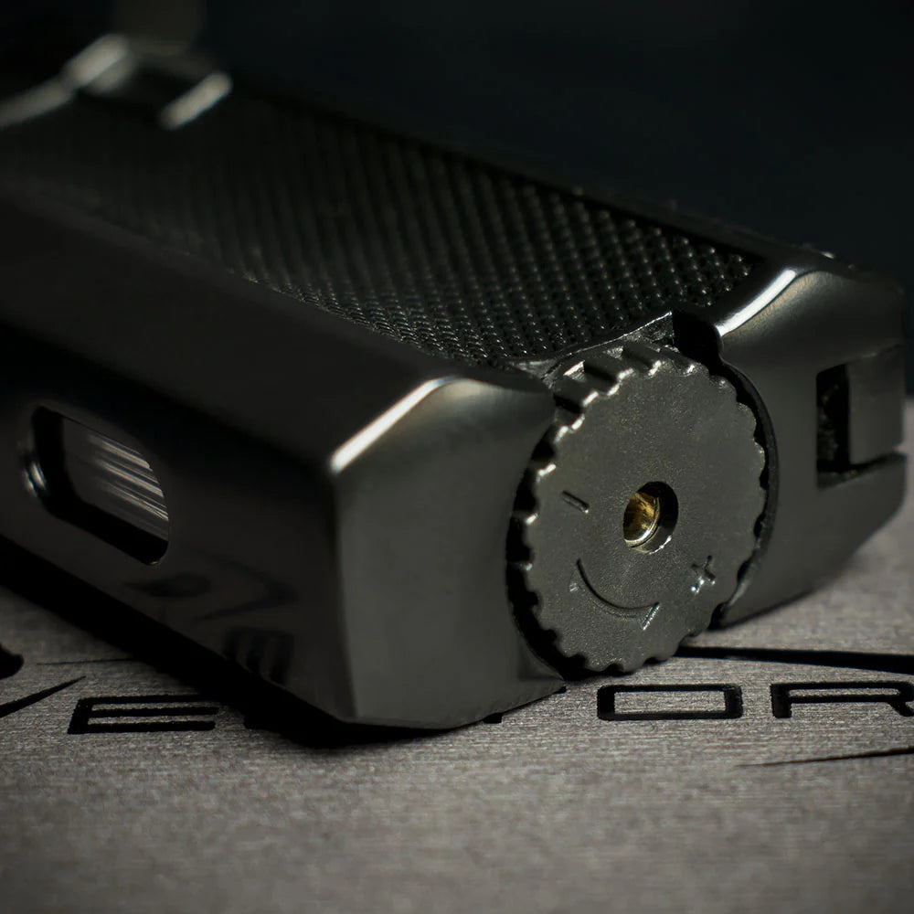 Vector VMotion Twin Jet Flame Lighter With Punch Cutter - Matte Black