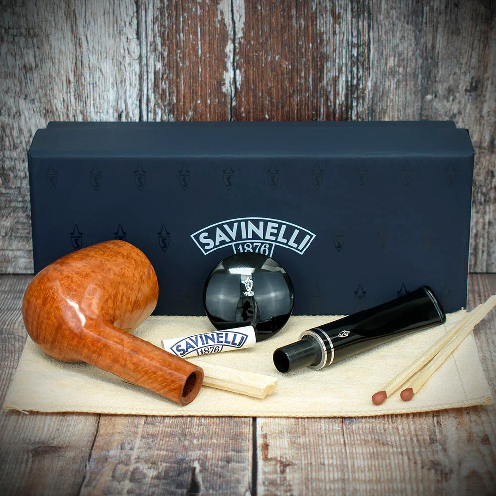 Savinelli Monsieur Smooth Briar Pipe - Shape No. 111KS (9mm)