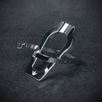 Polished Chrome Folding Pipe Stand