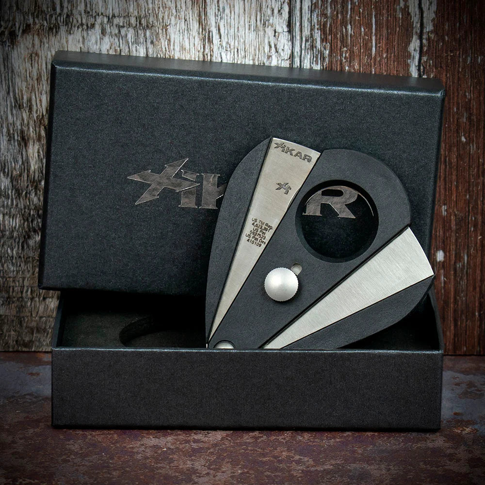 Xikar Xi-2 Black Fibreglass 200BK Double Blade Guillotine Cigar Cutter