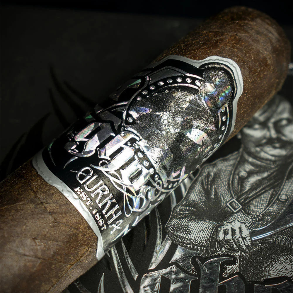 Gurkha Ghost Silver Shadow Robusto Cigar - Single