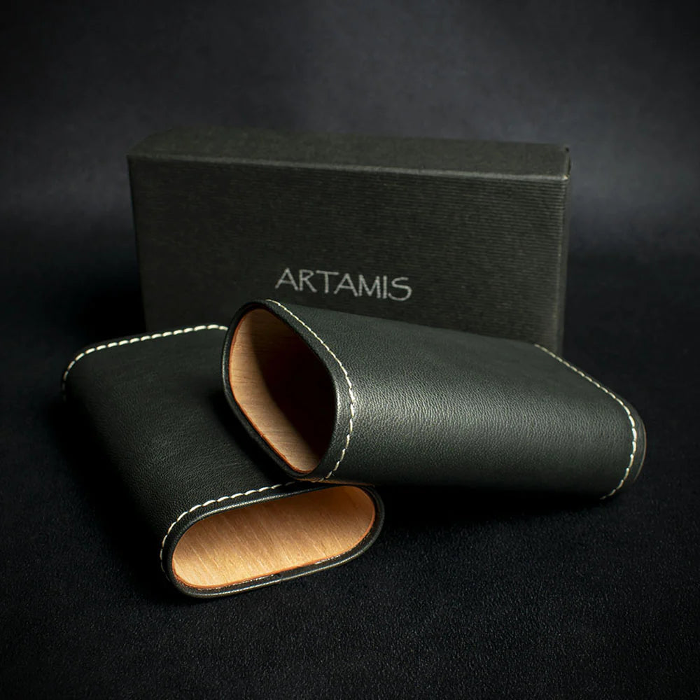 Artamis Black Leather Cedar Lined Cigar Case - 3 Robustos