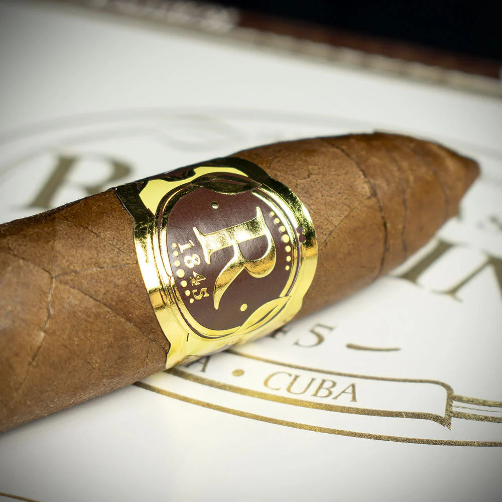 Vegas Robaina Unicos Cuban Cigar - Single
